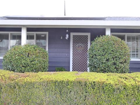 1518 Academy St, Lodi, CA 95240 photo 4