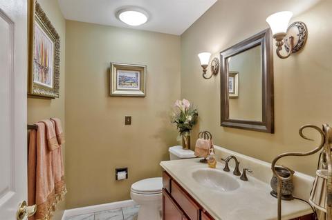 27828 S Traina Ct, Tracy, CA 95304 photo 32