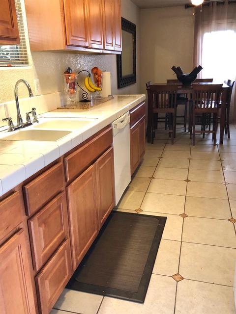 2428 E 9th St, Stockton, CA 95205 photo 3
