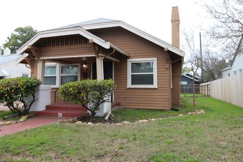 35 E Noble St, Stockton, CA 95204 photo 1