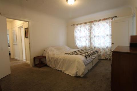 35 E Noble St, Stockton, CA 95204 photo 15