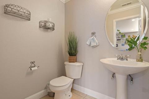 830 Boulder Ave, Lathrop, CA 95330 photo 20