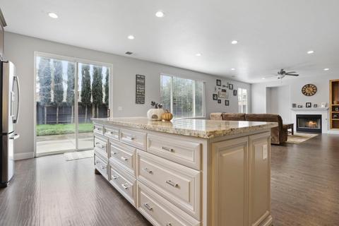 830 Boulder Ave, Lathrop, CA 95330 photo 18