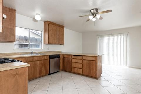 588 Argonaut St, Manteca, CA 95336 photo 9