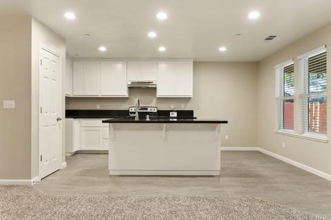 1813 Evergreen Ave, Modesto, CA 95350 photo 12