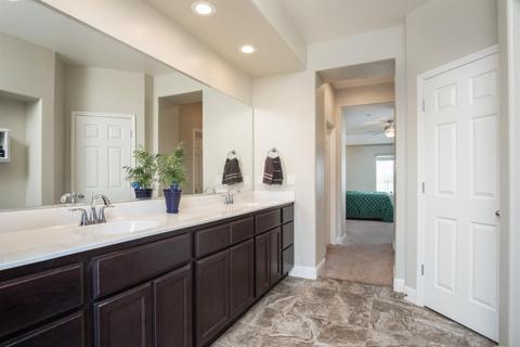 1017 Granite Ln, Manteca, CA 95336 photo 14