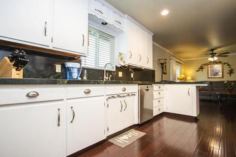 300 Hanover Ave, Turlock, CA 95382 photo 13