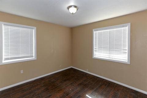221 20th St, Merced, CA 95340 photo 6