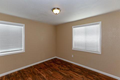 221 20th St, Merced, CA 95340 photo 13