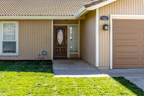 480 Magnolia Ln, Tracy, CA 95376 photo 3