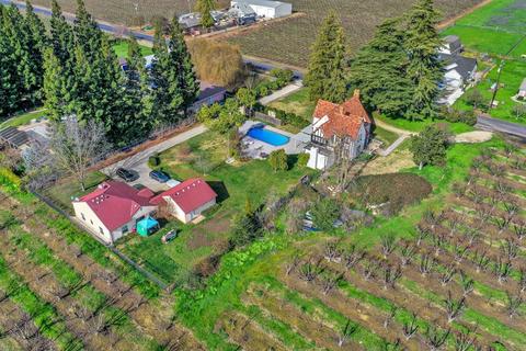 6692 Woodbridge East Rd, Acampo, CA 95220 photo 5
