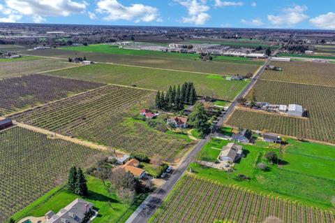 6692 Woodbridge East Rd, Acampo, CA 95220 photo 12