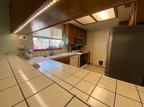 1040 Minnesota Ave, Turlock, CA 95382 photo 9
