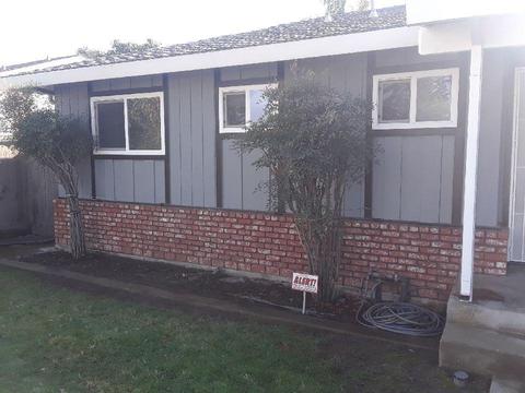 524 Gettysburg St, Turlock, CA 95382 photo 2