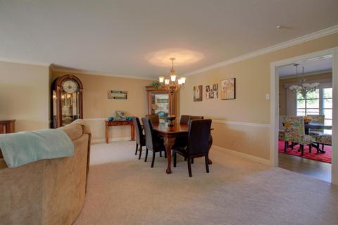 1105 E Alameda St, Manteca, CA 95336 photo 21