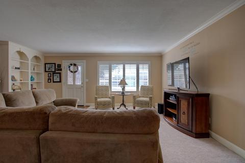 1105 E Alameda St, Manteca, CA 95336 photo 23