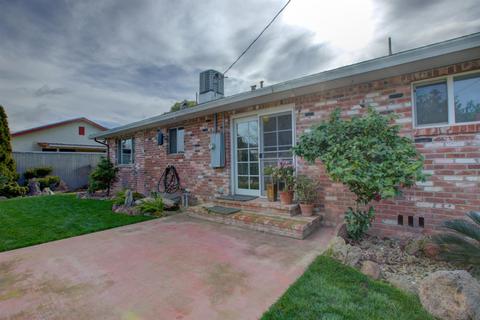 1105 E Alameda St, Manteca, CA 95336 photo 6