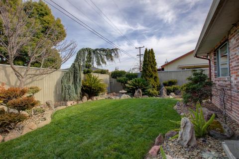 1105 E Alameda St, Manteca, CA 95336 photo 7