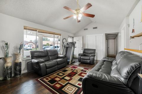 413 Mancini Way, Modesto, CA 95351 photo 5