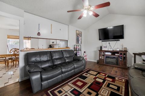 413 Mancini Way, Modesto, CA 95351 photo 6
