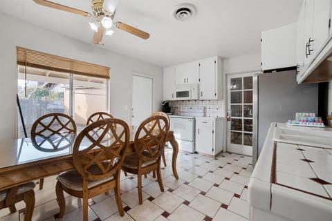 413 Mancini Way, Modesto, CA 95351 photo 7