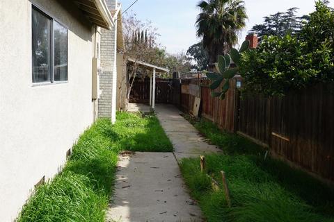 2116 Dee Ct, Modesto, CA 95350 photo 23