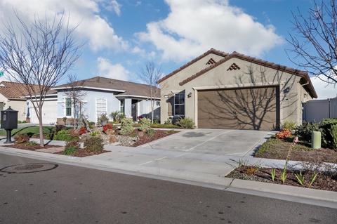 1255 Sugar Maple St, Manteca, CA 95336 photo 1