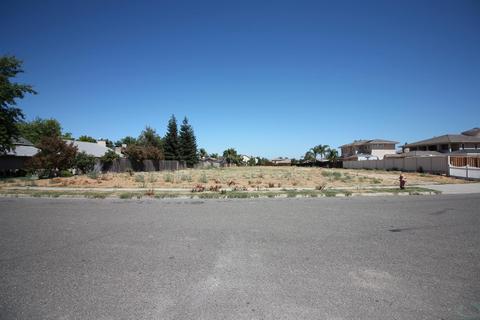 2903 Canyon Dr, Ceres, CA 95307 photo 1