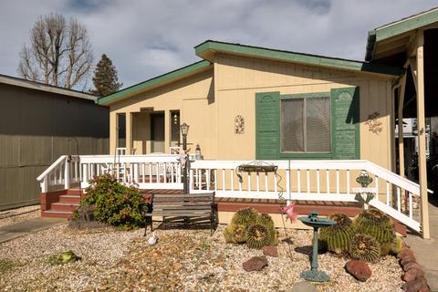 9 Tule Ct, Lodi, CA 95242 photo 2