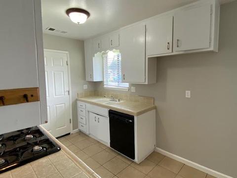 1701 Castilla Way, Modesto, CA 95355 photo 6