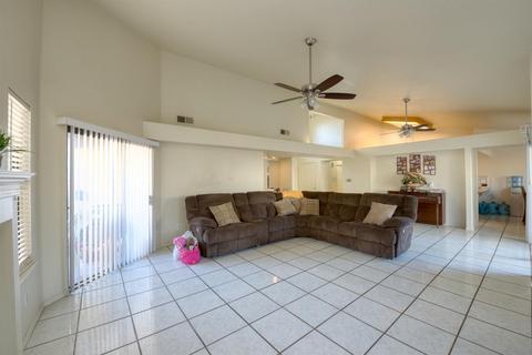 723 Kinshire Way, Patterson, CA 95363 photo 9