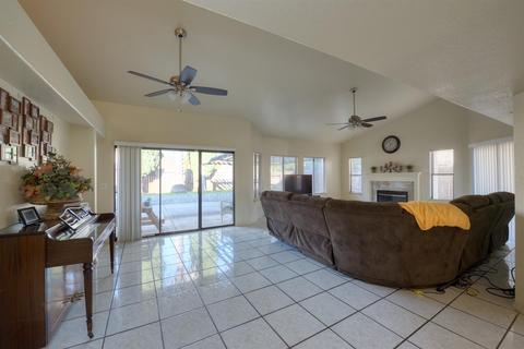723 Kinshire Way, Patterson, CA 95363 photo 4