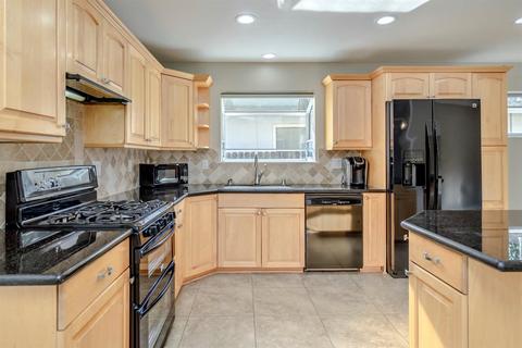 1813 Baywood Ln, Davis, CA 95618 photo 4