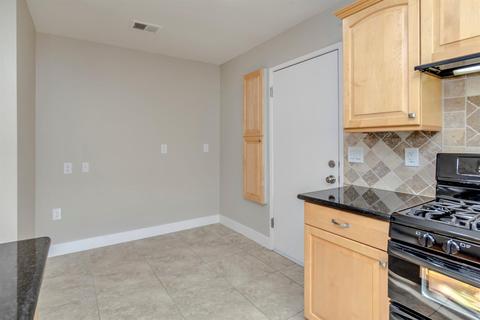 1813 Baywood Ln, Davis, CA 95618 photo 6