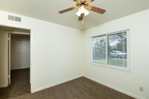 1524 Raquel Ln, Modesto, CA 95355 photo 16