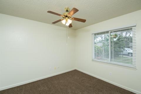 1524 Raquel Ln, Modesto, CA 95355 photo 14