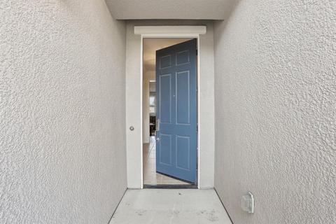 2322 Shadow Berry, Manteca, CA 95336 photo 5