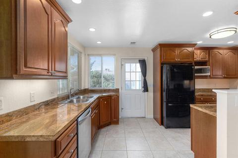 5954 Beaumere Way, Carmichael, CA 95608 photo 4