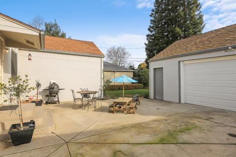 216 N Crescent Ave, Lodi, CA 95240 photo 26