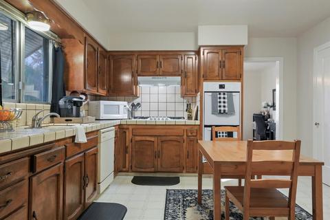 216 N Crescent Ave, Lodi, CA 95240 photo 14