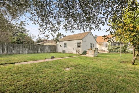 216 N Crescent Ave, Lodi, CA 95240 photo 27