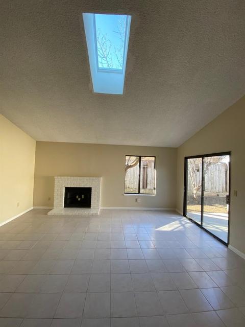949 Inez Dr, Modesto, CA 95351 photo 6