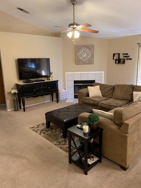 212 Sentinel Dr, Modesto, CA 95357 photo 2
