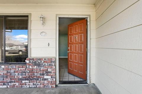 732 Tahoe St, Manteca, CA 95337 photo 3