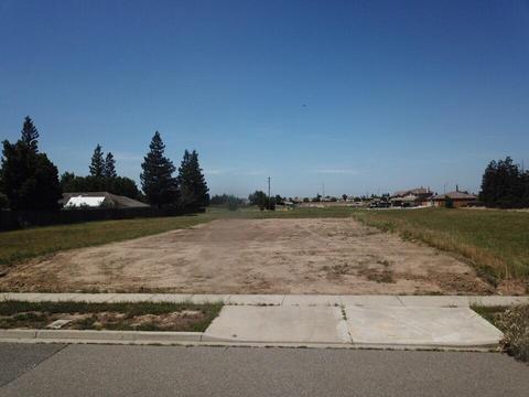 3205 Millbrook Ave, Modesto, CA 95355 photo 1