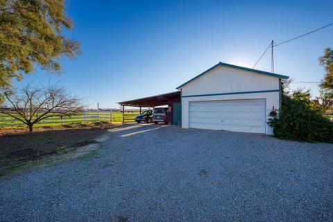 16549 Sycamore Ave, Patterson, CA 95363 photo 4