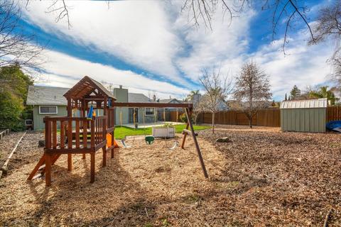 185 W E St, Galt, CA 95632 photo 22