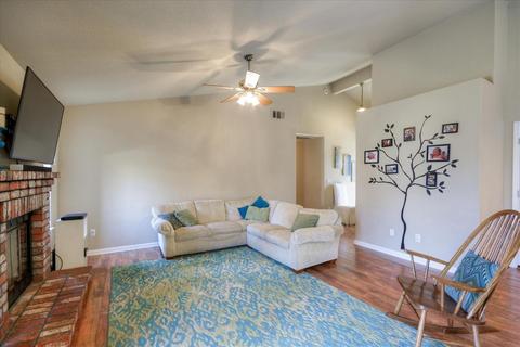 185 W E St, Galt, CA 95632 photo 6