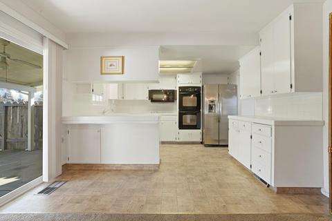 262 S Corinth Ave, Lodi, CA 95242 photo 9