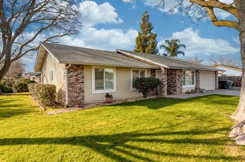 1401 Albert Dr, Modesto, CA 95355 photo 2